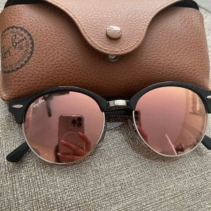 Ray ban